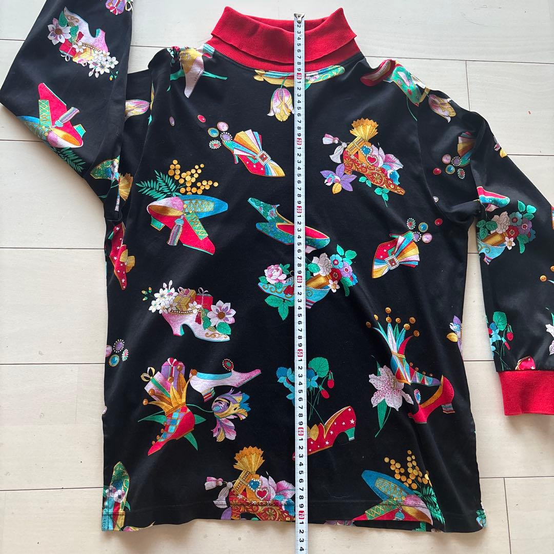 レオナール　トップス