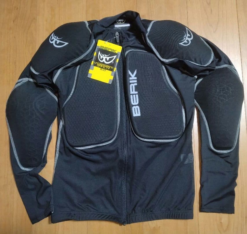 新品 BERIK ベリック メッシュプロテクター 52サイズXL相当