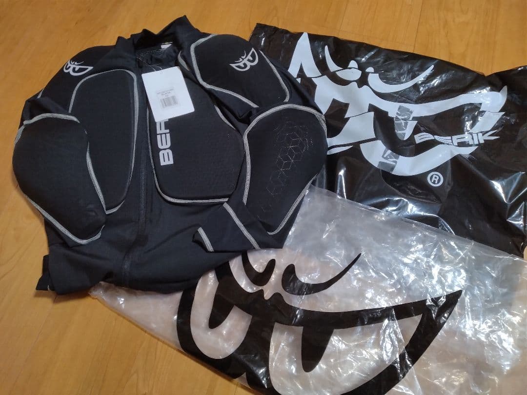 新品 BERIK ベリック メッシュプロテクター 52サイズXL相当