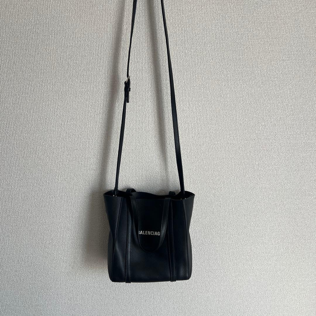BALENCIAGA エブリデイトートバッグ　XXS