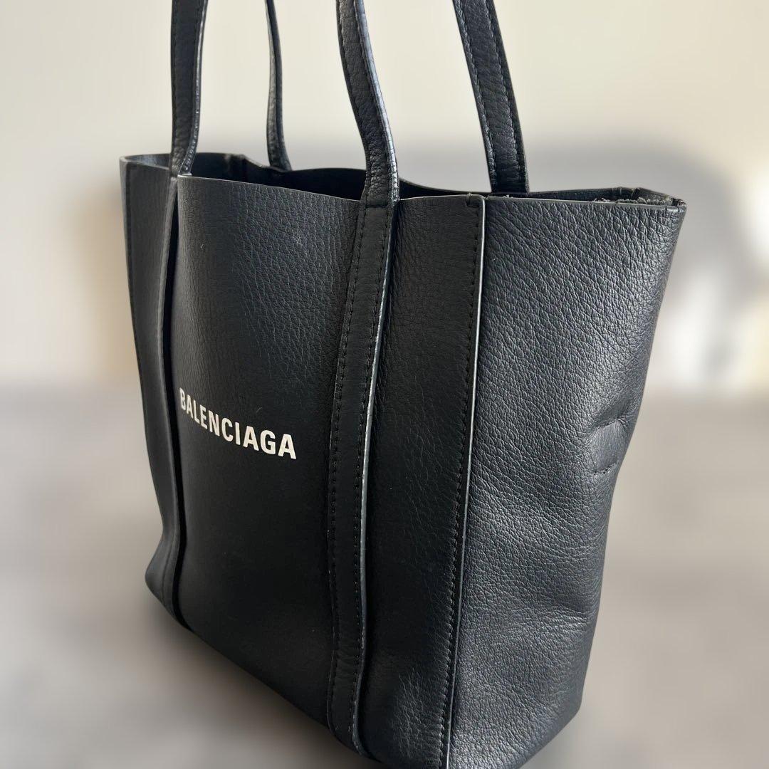 BALENCIAGA エブリデイトートバッグ　XXS