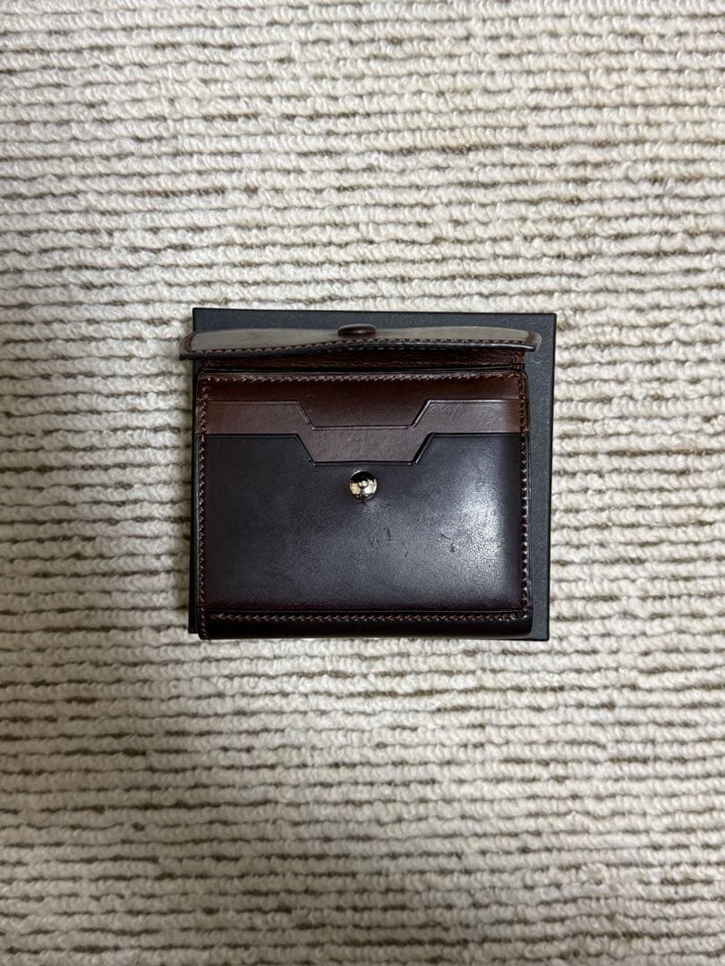 万双 ダブルホーウィン 被せ型財布 売り急ぎ！