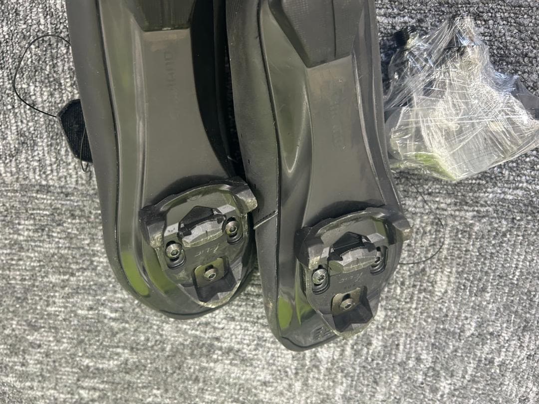 SHIMANO ブラック シューズ 42