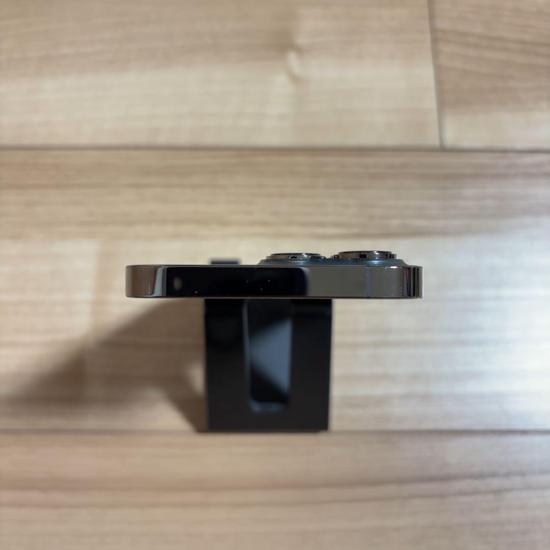 美品 バッテリー新品 iPhone13 Pro 512GB グラファイト