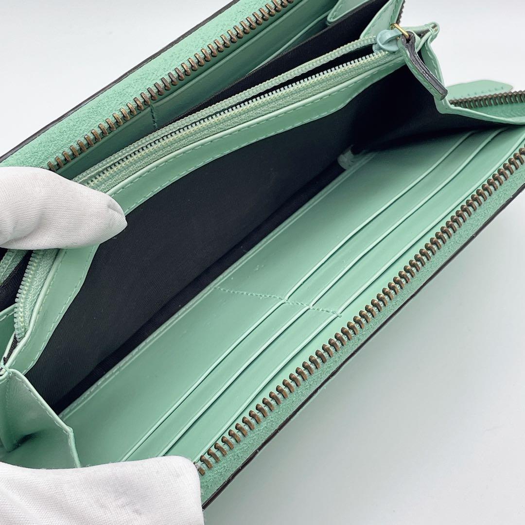 日本限定カラー グッチ リネアキャット シマ 長財布 ミント ラウンドファスナー