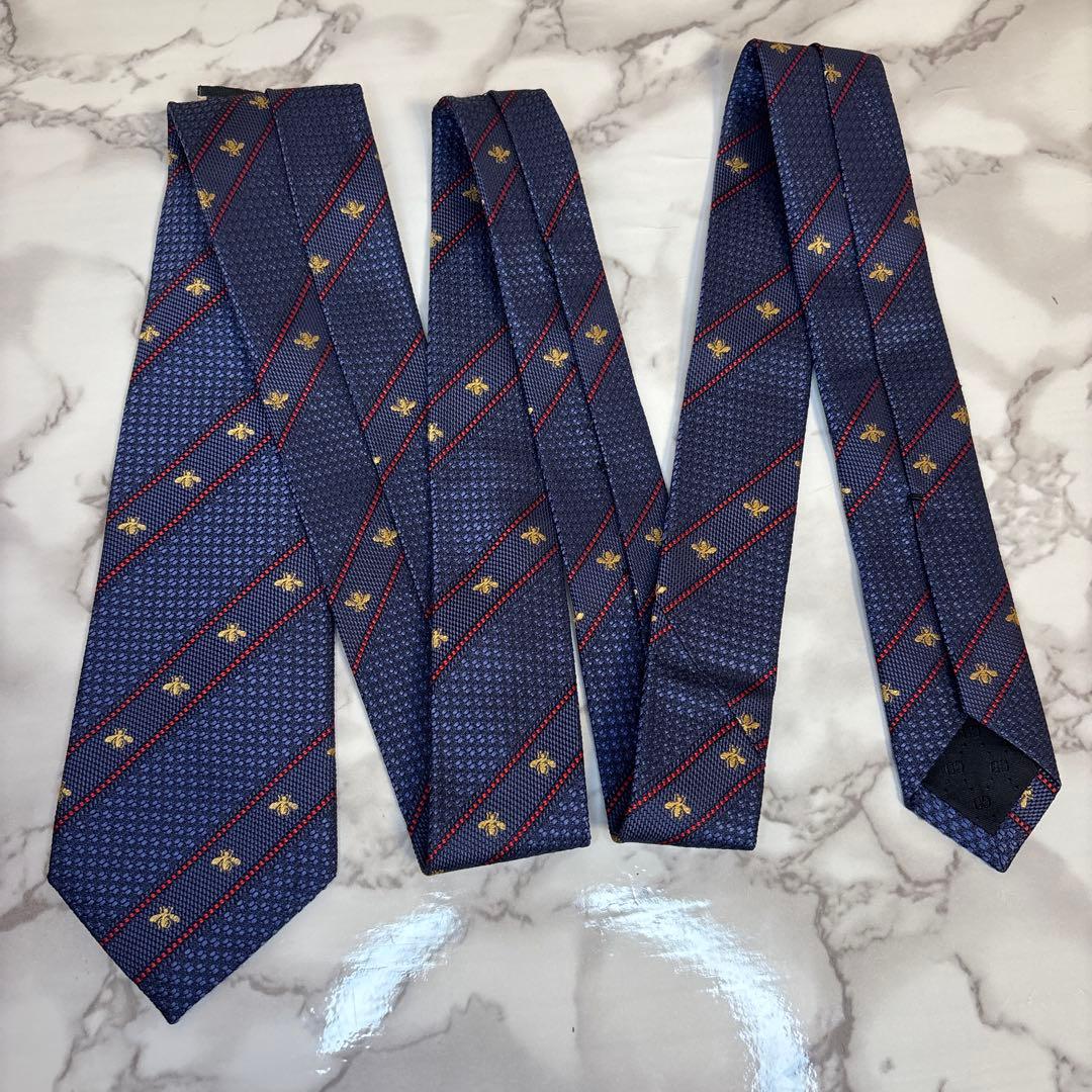 【極美品✨】GUCCI ネクタイ　ネイビー　紺　蜂　ビー　ブルー　青　刺繍　金