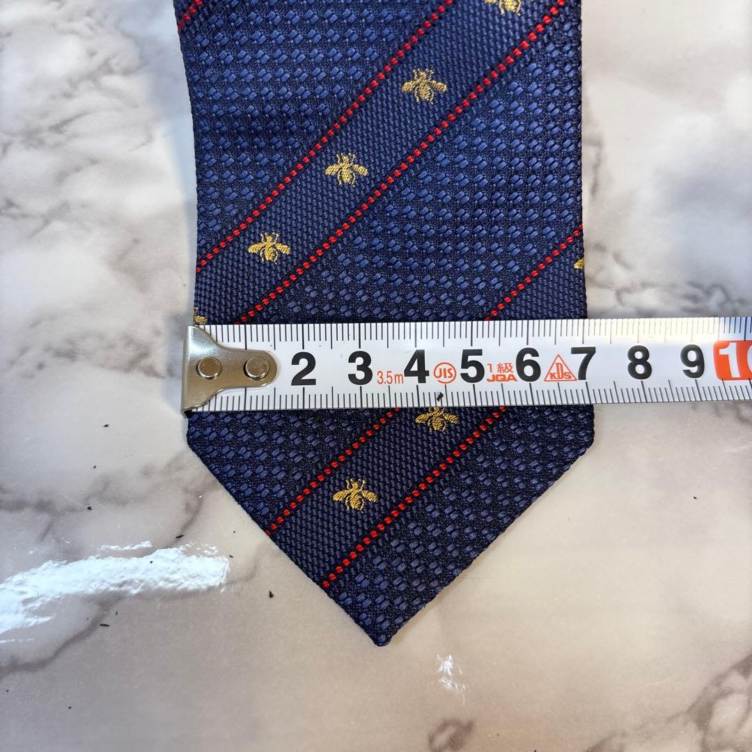 【極美品✨】GUCCI ネクタイ　ネイビー　紺　蜂　ビー　ブルー　青　刺繍　金