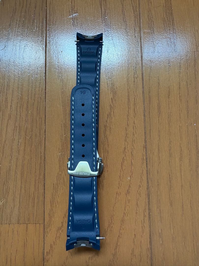 ラグ幅20mmモデル対応ネイビーラバーベルト