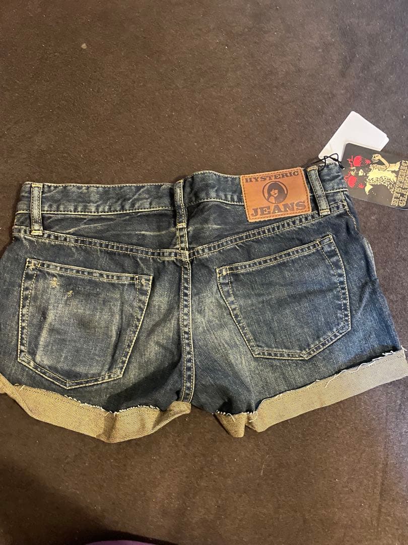 【新品タグ付き】ヒステリックグラマーショートパンツ