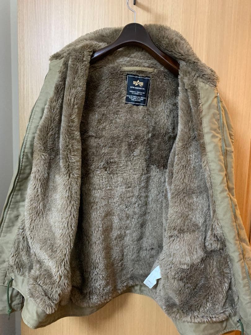 N1デッキジャケット ALPHA INDUSTRIES INC.