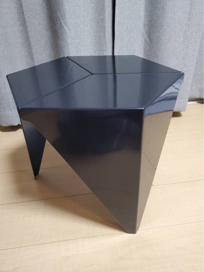 Vitra イサム・ノグチ プリズマティックテーブル