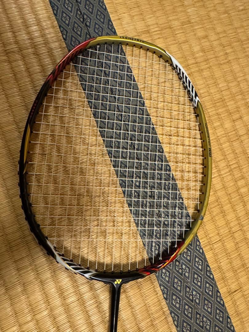 ヨネックスバドミントン　ナノフレア1000z LD Force ナノレイ900
