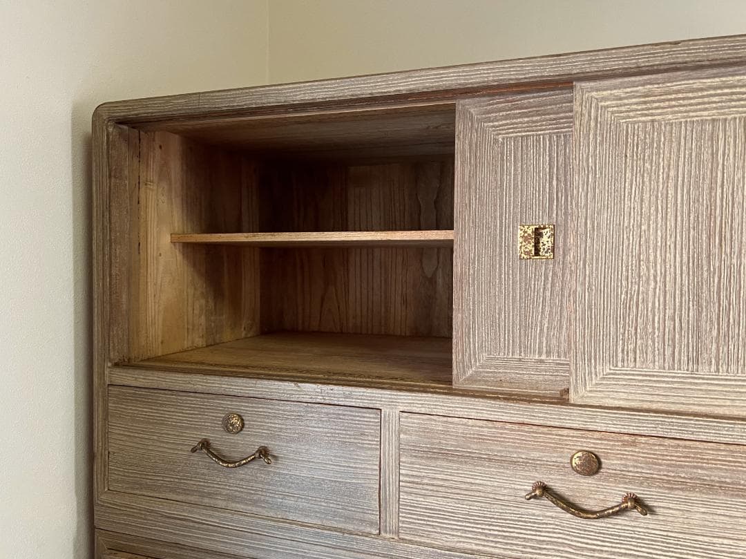 ☆総桐箪笥 ☆飾り金具☆和箪笥 ☆整理タンス ☆ビンテージ品 　✩送料込み