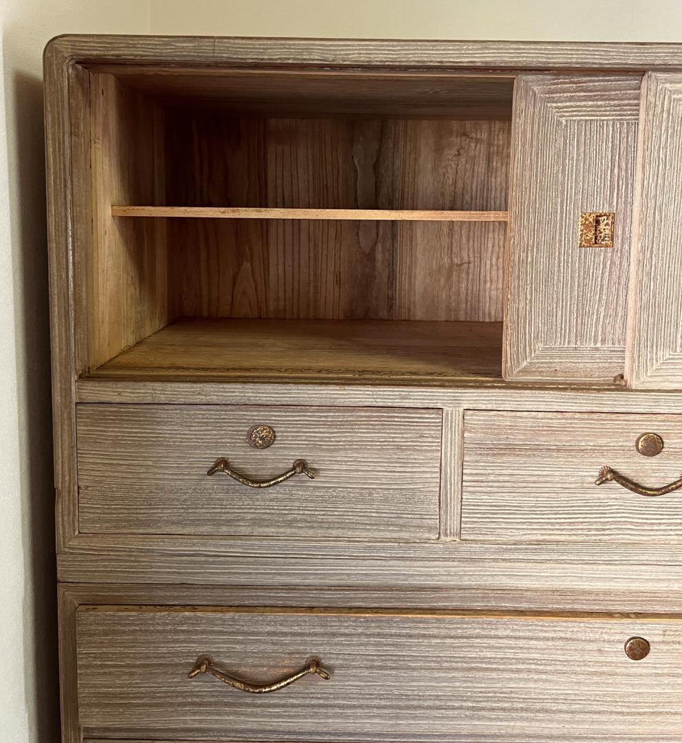 ☆総桐箪笥 ☆飾り金具☆和箪笥 ☆整理タンス ☆ビンテージ品 　✩送料込み