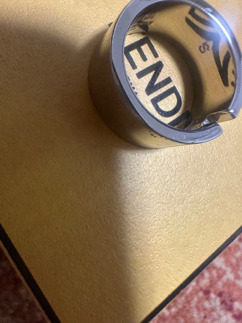 FENDI リング