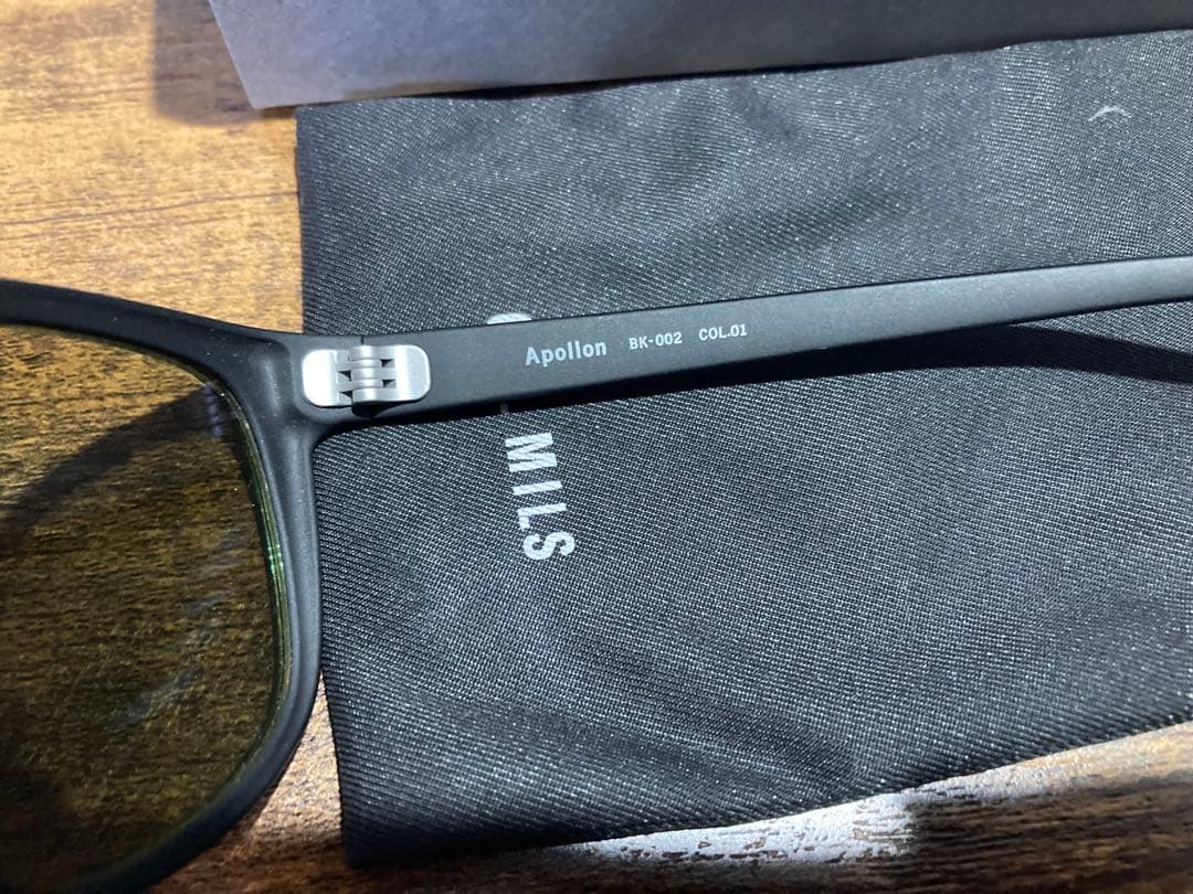 OWL MILS Apollon サングラス Earth Green