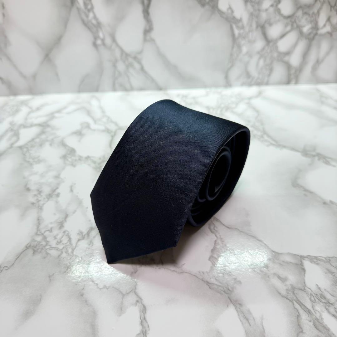 ✨極美品✨ 現行 DIOR ネクタイ シルク100% CDロゴ ネイビー ツヤ