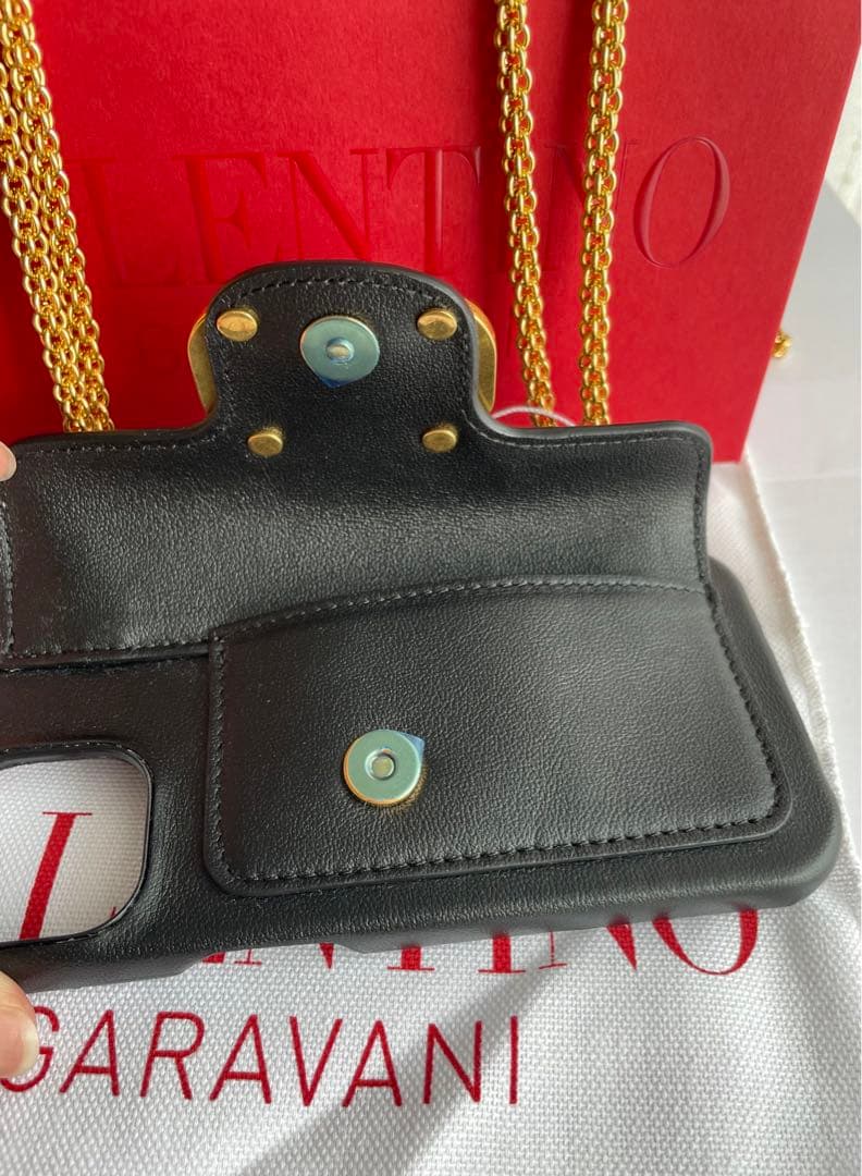 VALENTINO iPhoneケース