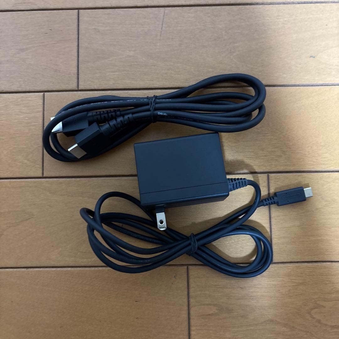 Nintendo Switch本体、マリオU、Joy-Con3組、microSD