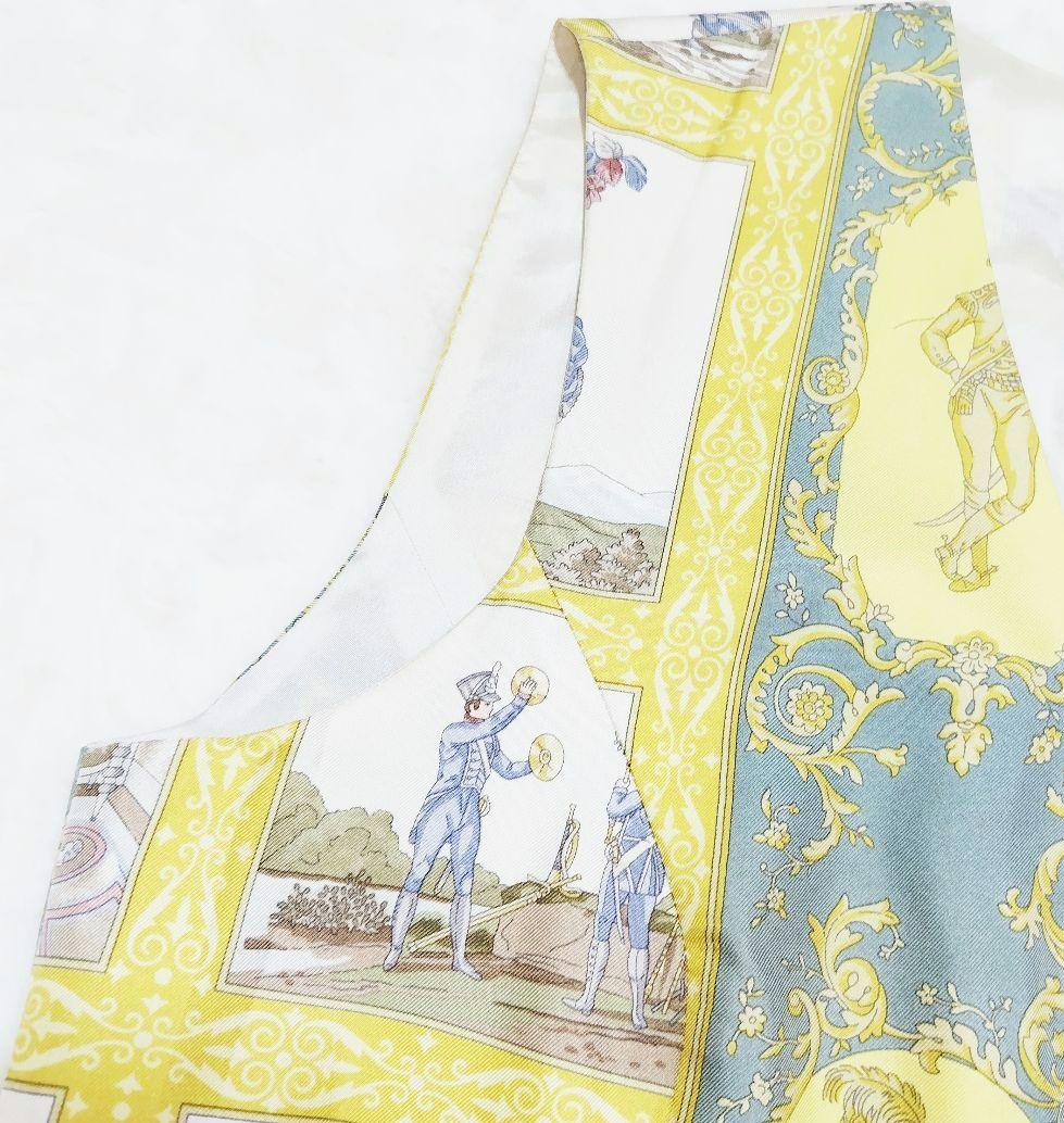 ✨️クリーニング済✨️エトロ ベスト シルク Mサイズ相当