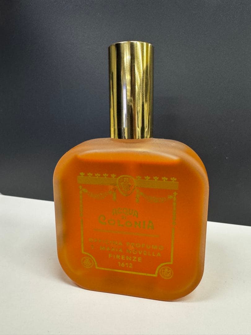 サンタマリアノヴェッラ　オーデコロン　ゴールドマスク