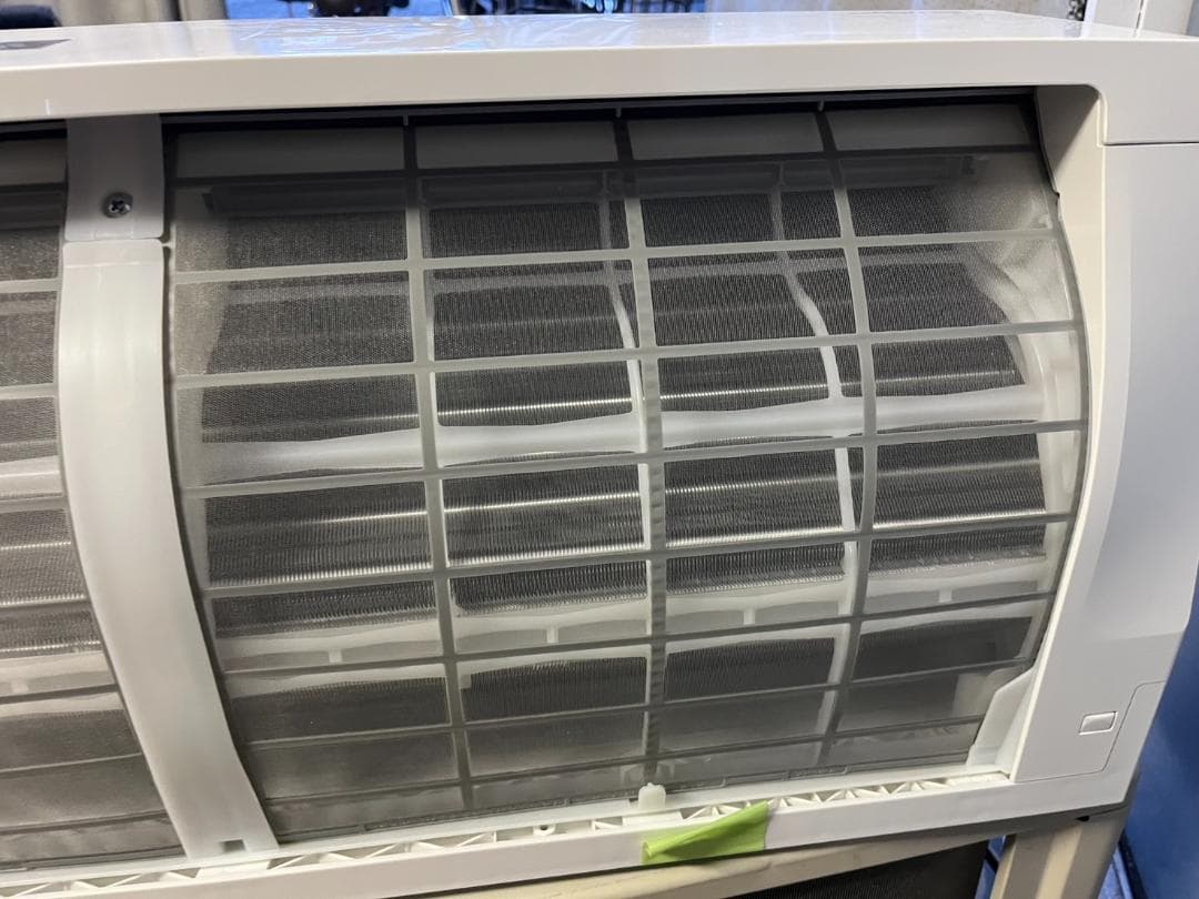 シャープ エアコン AY-P22H-W 6畳用 23年製 動作確認済 美品