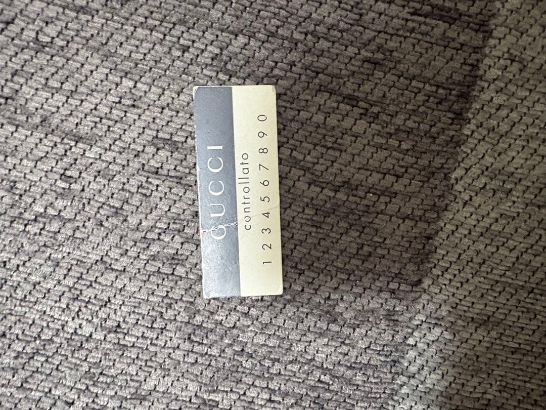 GUCCI（グッチ）GGキャンバスのショルダーバッグ（フラットタイプ）