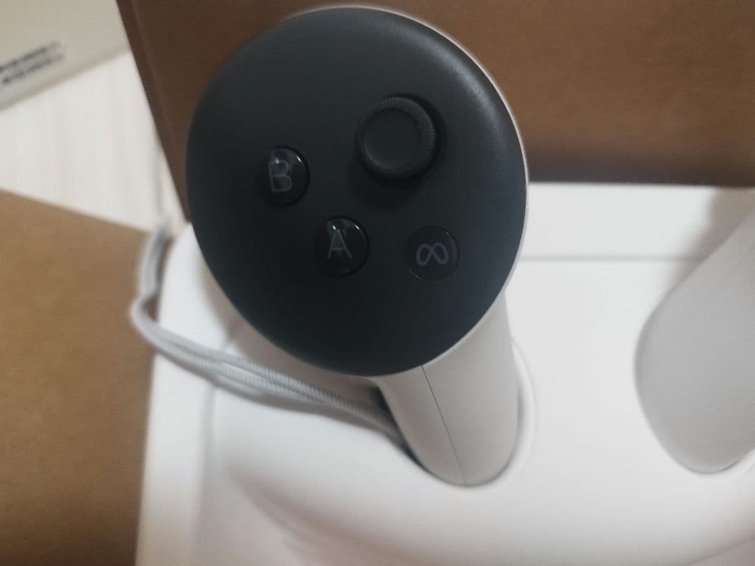 【美品】 Quest 3S 128GB VRヘッドセット