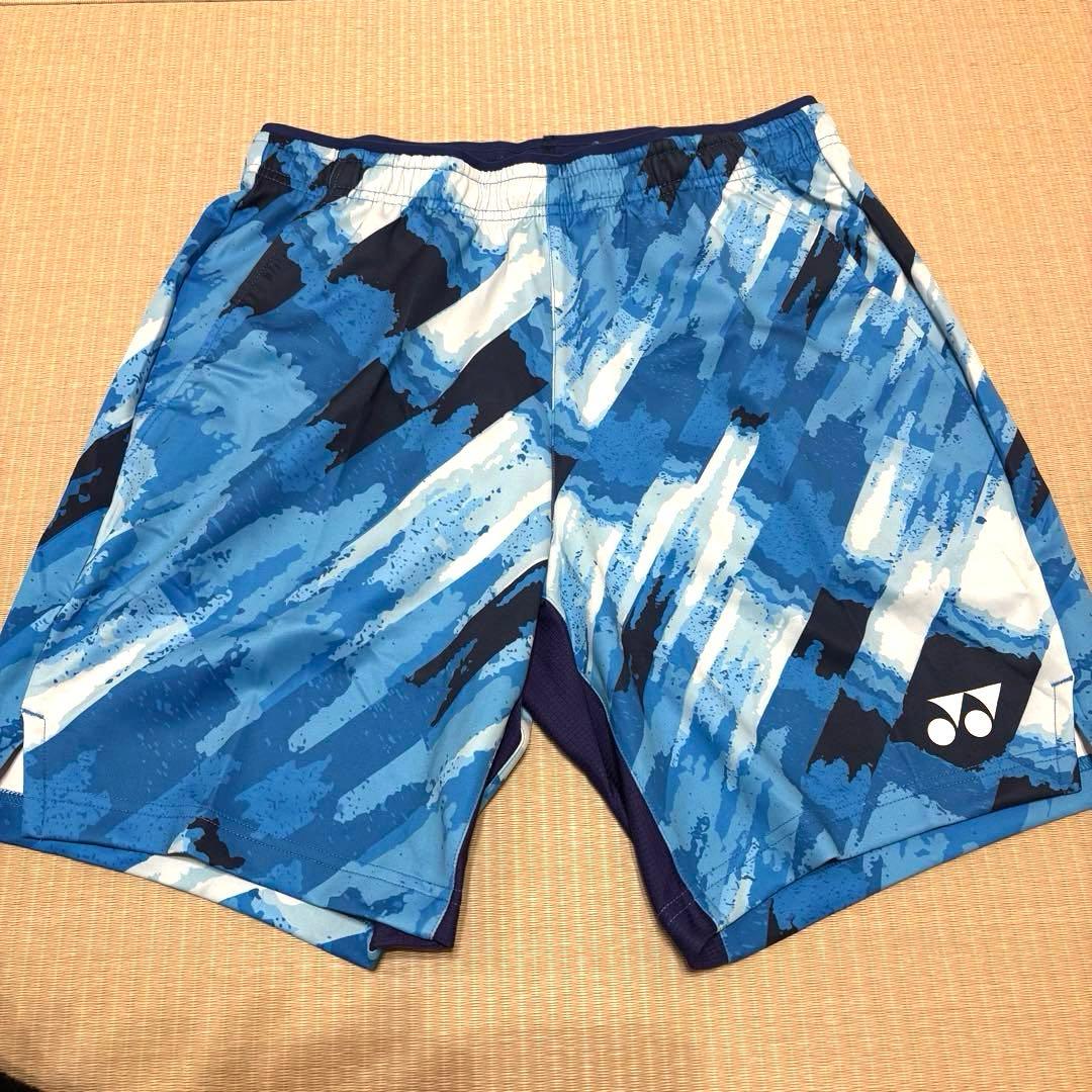 【極美品】ハーフパンツ　Lサイズ　ヨネックス　テニス　バドミントン 中国代表
