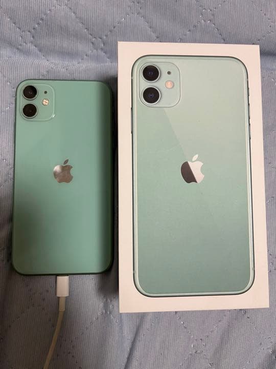iPhone11グリーン128G