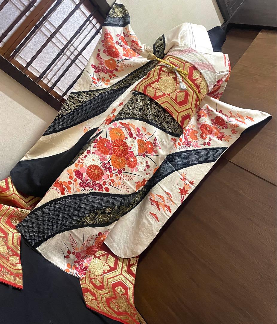 振袖 フルセット6点サイズM〜Ｌ駒刺繍　絞り　檜扇枝花文　金彩　正絹