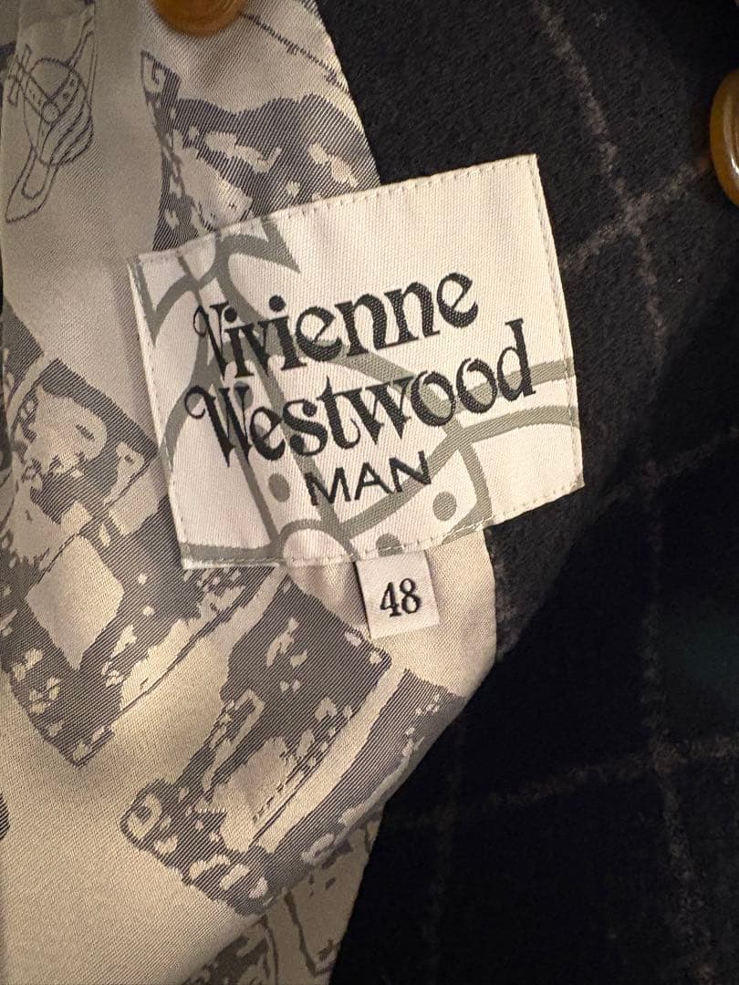 ヴィヴィアンウエストウッド　チェスターコート