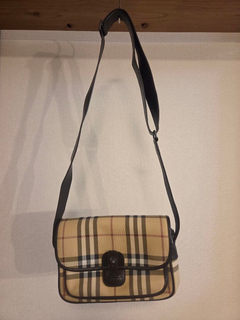 BURBERRY バーバリー ノバチェック ショルダーバッグ ※記名あり注意