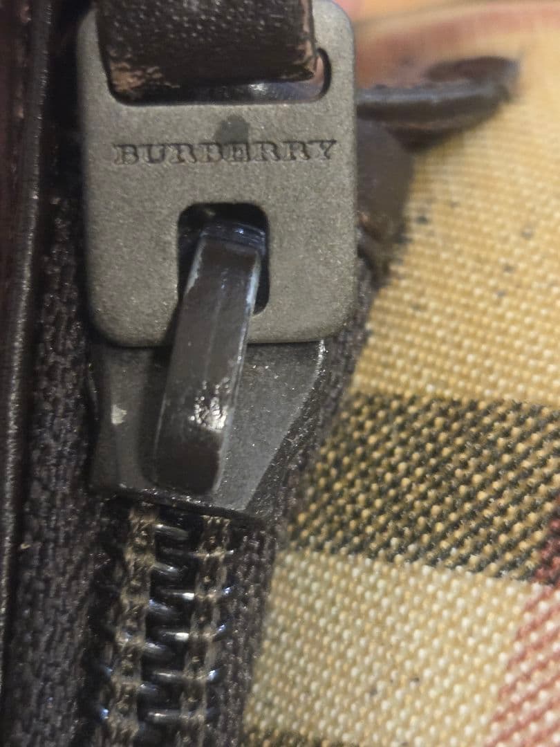 BURBERRY バーバリー ノバチェック ショルダーバッグ ※記名あり注意