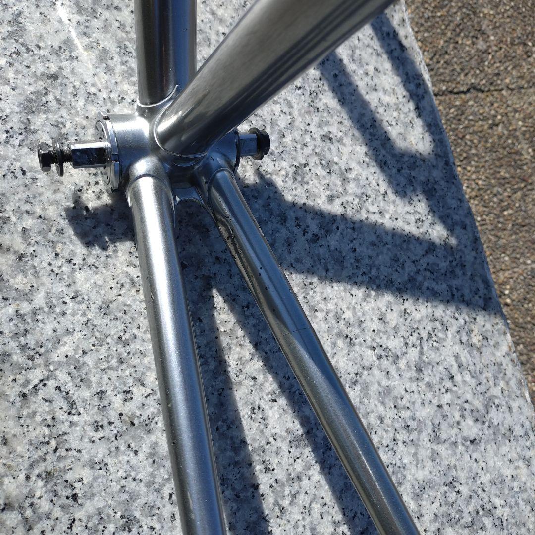 競輪　大きめサイズ！　ピストフレーム　ブリジストン　シートポスト付き！