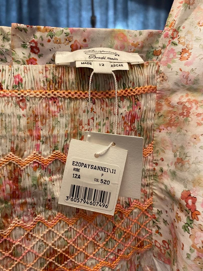 ボンポワン　リバティー　スモッキング　ワンピース