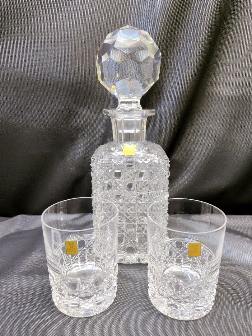 カガミクリスタル デキャンタ＋グラス2個セット 箱付き デカンタ　M2833
