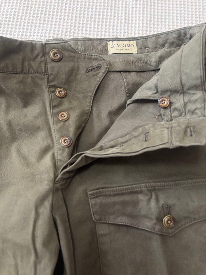 新品 ＧＴＡ カーゴパンツ GIACOMO オリーブグリーン サイズ52