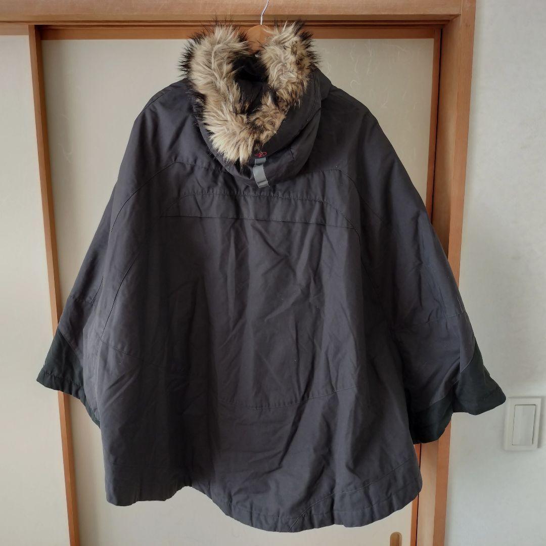 FJALLRAVENフェールラーベン定価7万円 Luhkkaルッカ ポンチョS