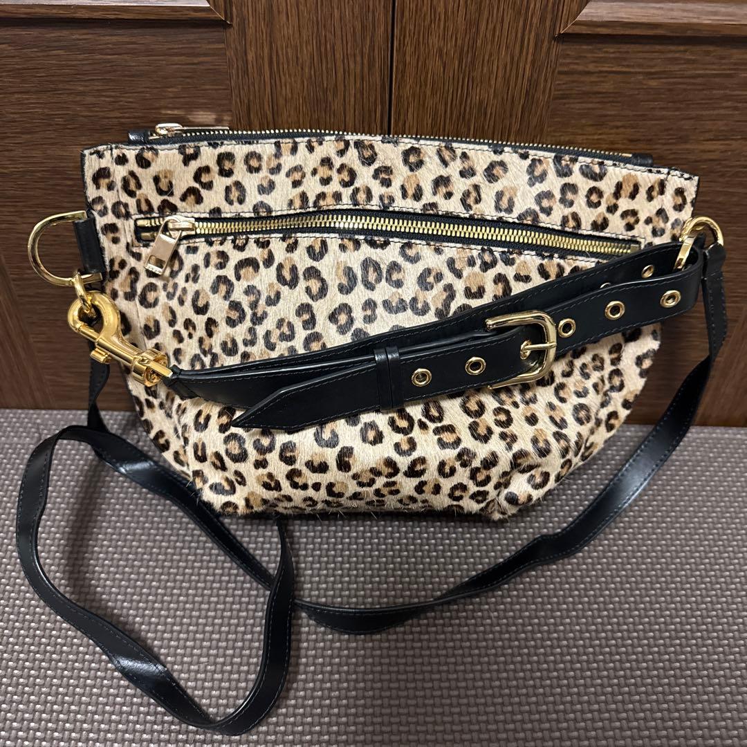 sacal ハラコレオパード柄 ショルダーバッグ