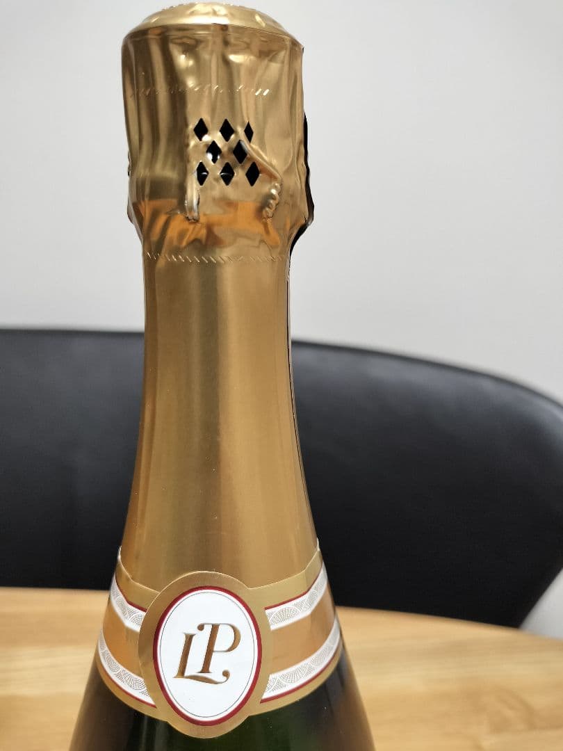 【新品未開封】ローラン ・ ペリエ ラ ・ キュベ シャンパン750ml×4本