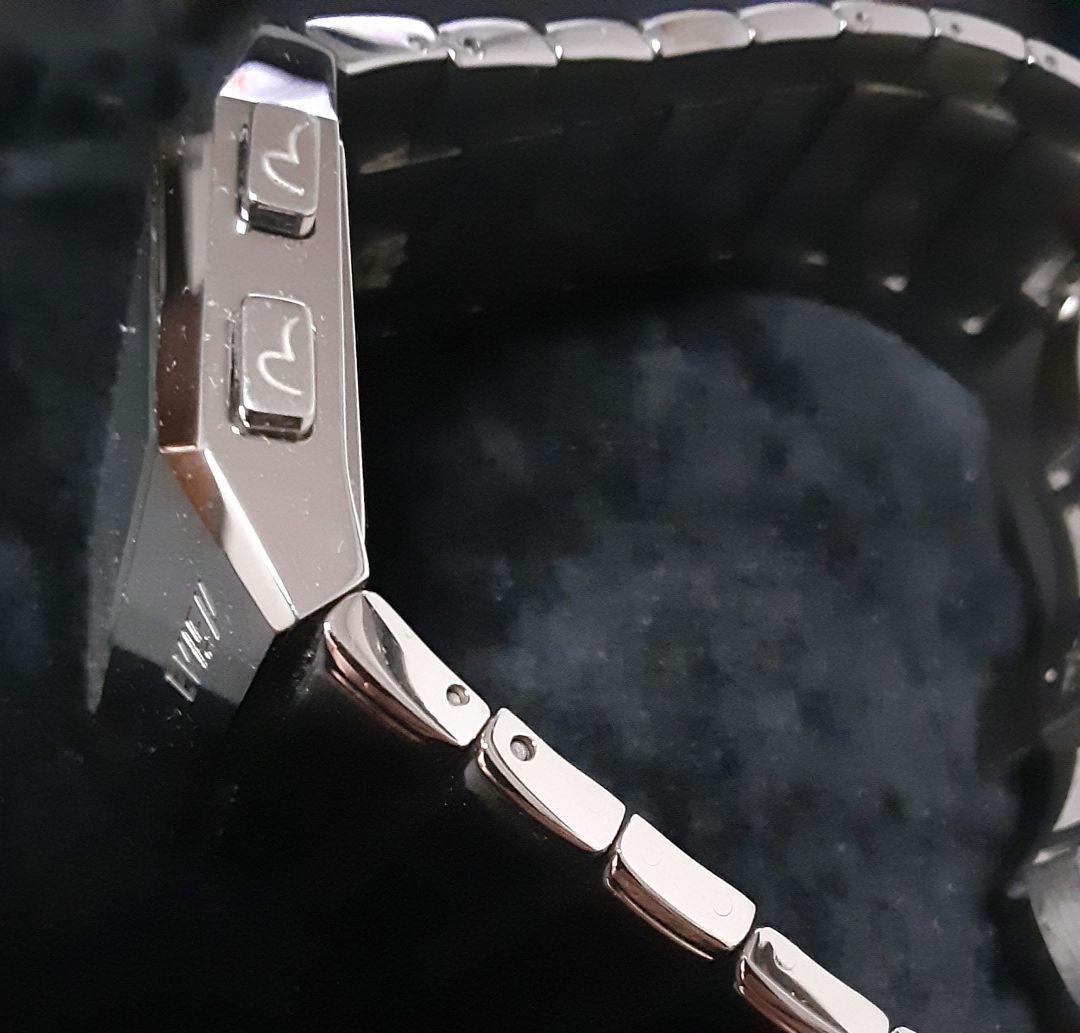 evisu デジタル時計