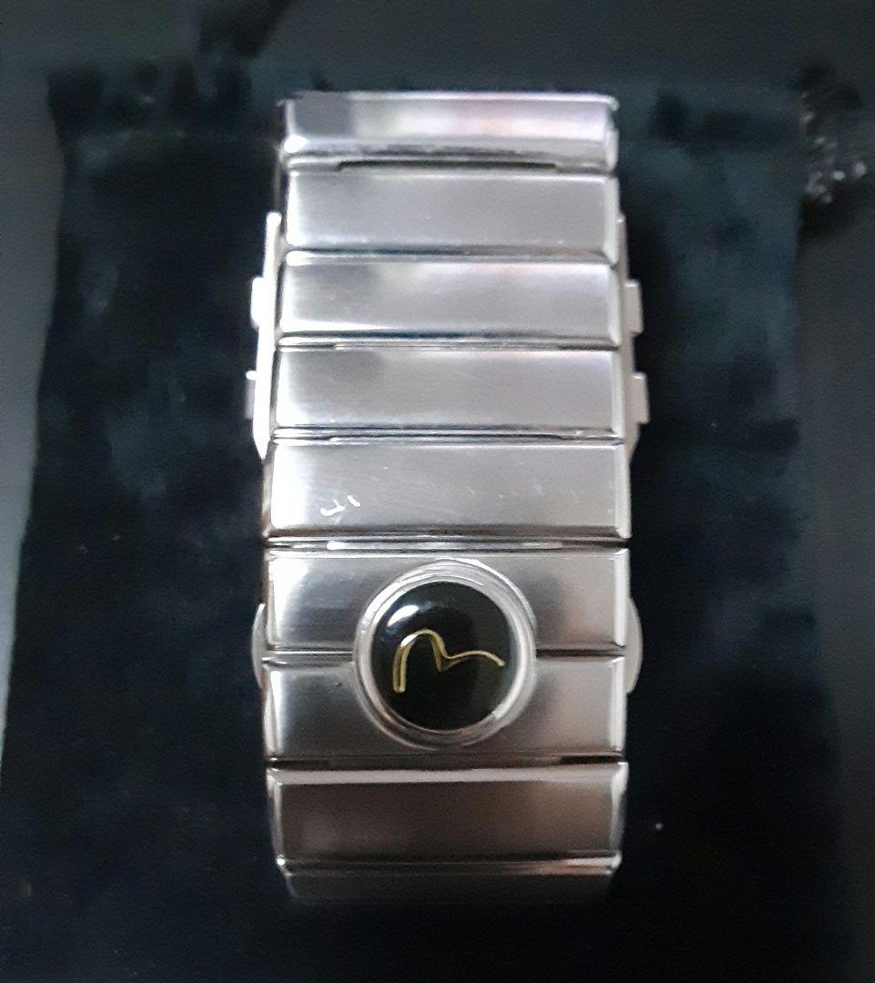 evisu デジタル時計