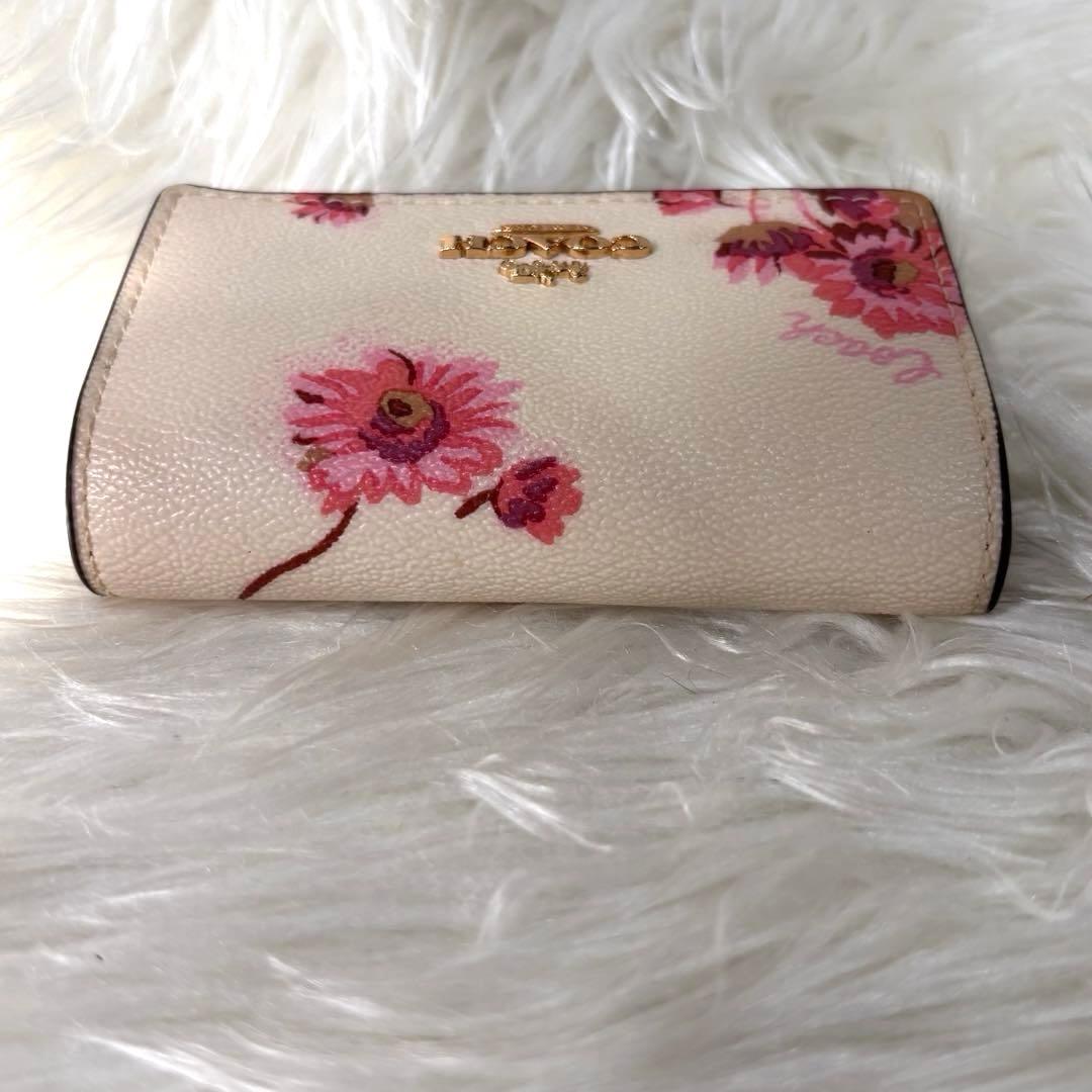 新品✨ コーチ ゴールド金具 ロゴ PVC 花柄 5連 キーケース 箱付