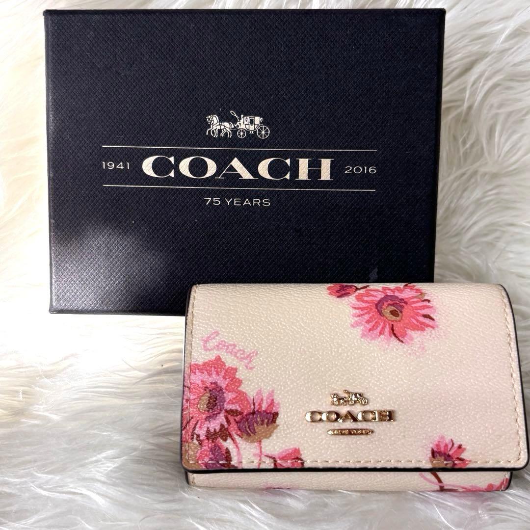 新品✨ コーチ ゴールド金具 ロゴ PVC 花柄 5連 キーケース 箱付