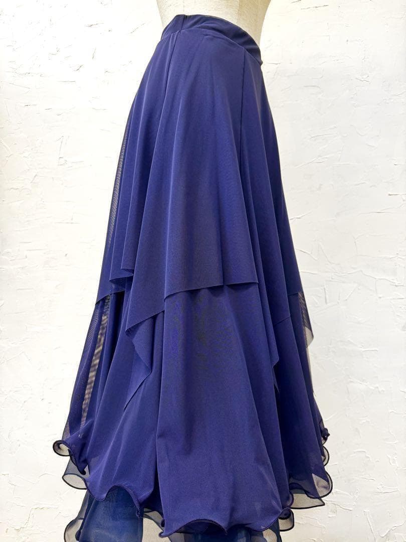 【軽やか】新品　青紫　裾フリル　三段ロングデザインスカートｄ87