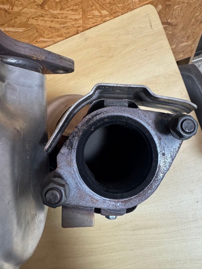 トヨタ86 ZN6 エキマニ