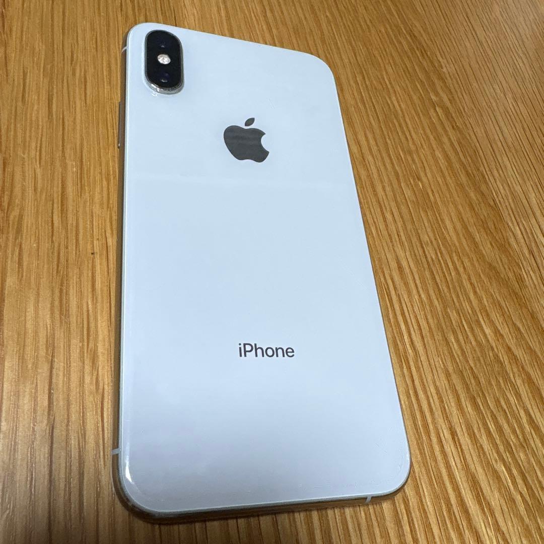 Apple iPhone xs 64GB 本体