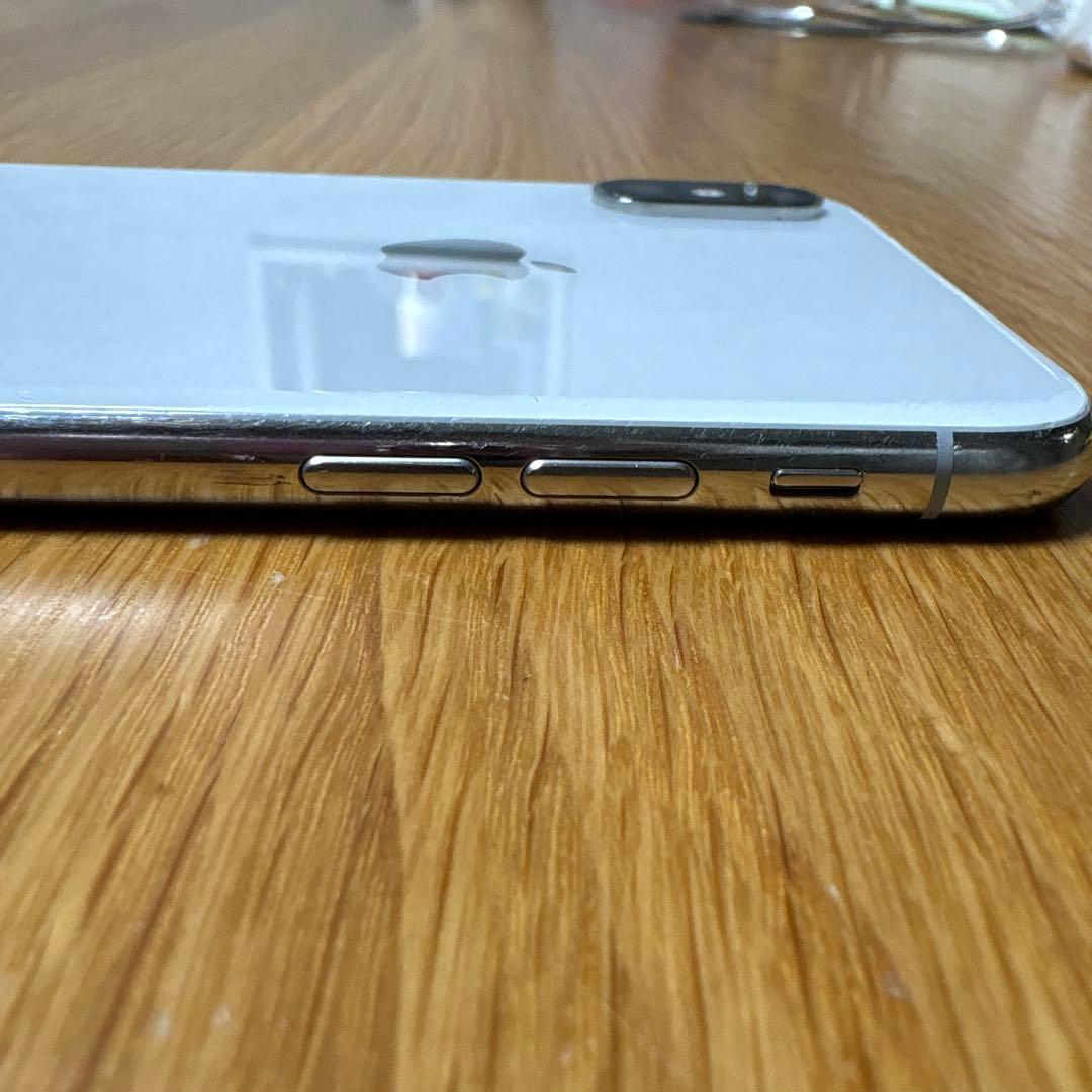 Apple iPhone xs 64GB 本体