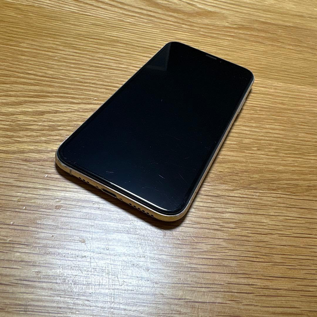 Apple iPhone xs 64GB 本体